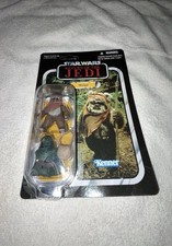 2011 Kenner - Star Wars Vintage Collection - Wicket Figure - VC27 - New In Box
