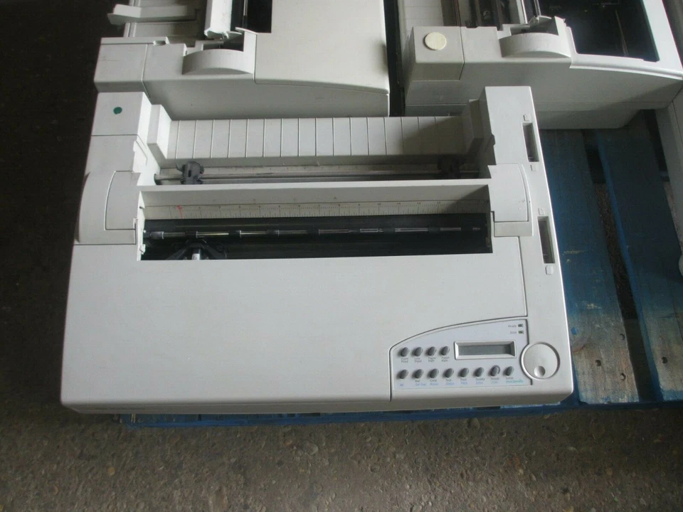 Lote de 4 impresoras de impacto multiforme estándar AMT Datasouth AMT ACCEL-6350 *TAL CUAL Foto 2 de 4