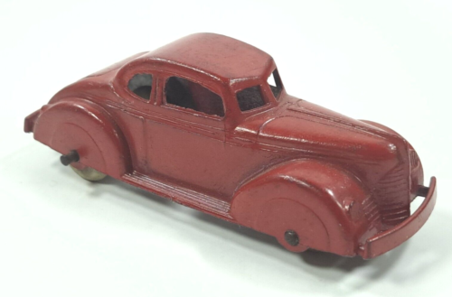 Vintage Tootsietoy Tootsie 1939  Red Chevy Coupe 231 Die Cast Metal Toy Car - Afbeelding 1 van 19