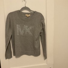 MICHAEL KORS LONG SLEEVE SWEATER TOP SIZE MEDIUM GRAY WITH MK RHINESTONES NWT