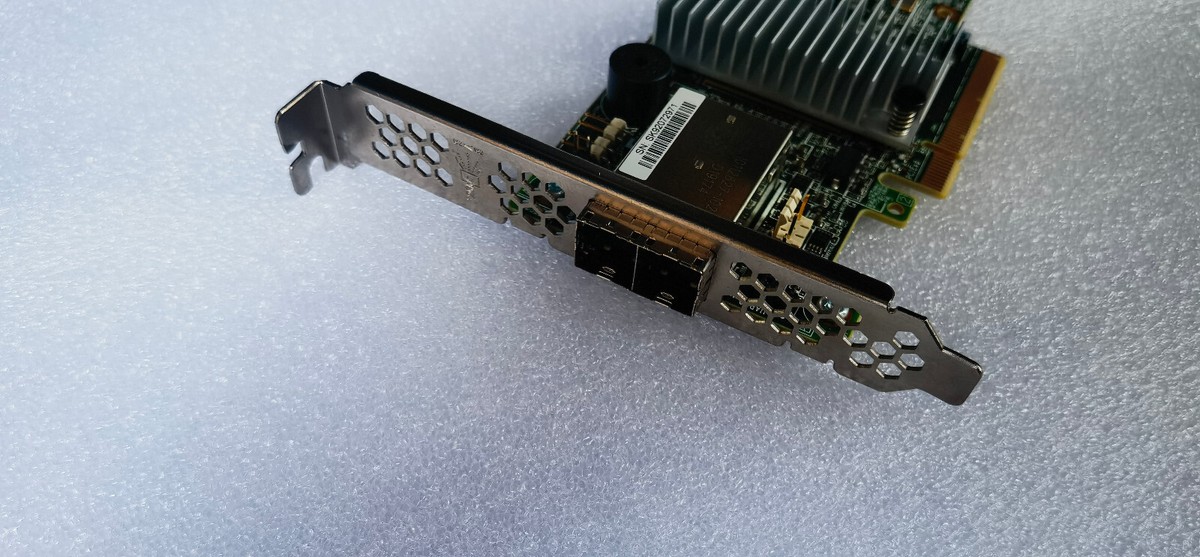 Carte Contrôleur RAID LSI MegaRAID SAS9380-8e - 1Go, PCIe X8, 12Gbps (Occasion Garantie 1 An)