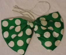 ST. PATRICK'S DAY OVERSIZE BIG BOW-TIE GREEN WHITE POLK-A-DOT CLOWN COSTUME