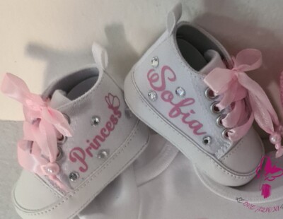 Babyschuhe aus Canvas, personalisierbar, Druck, Name, Design, Strass, Willkommen