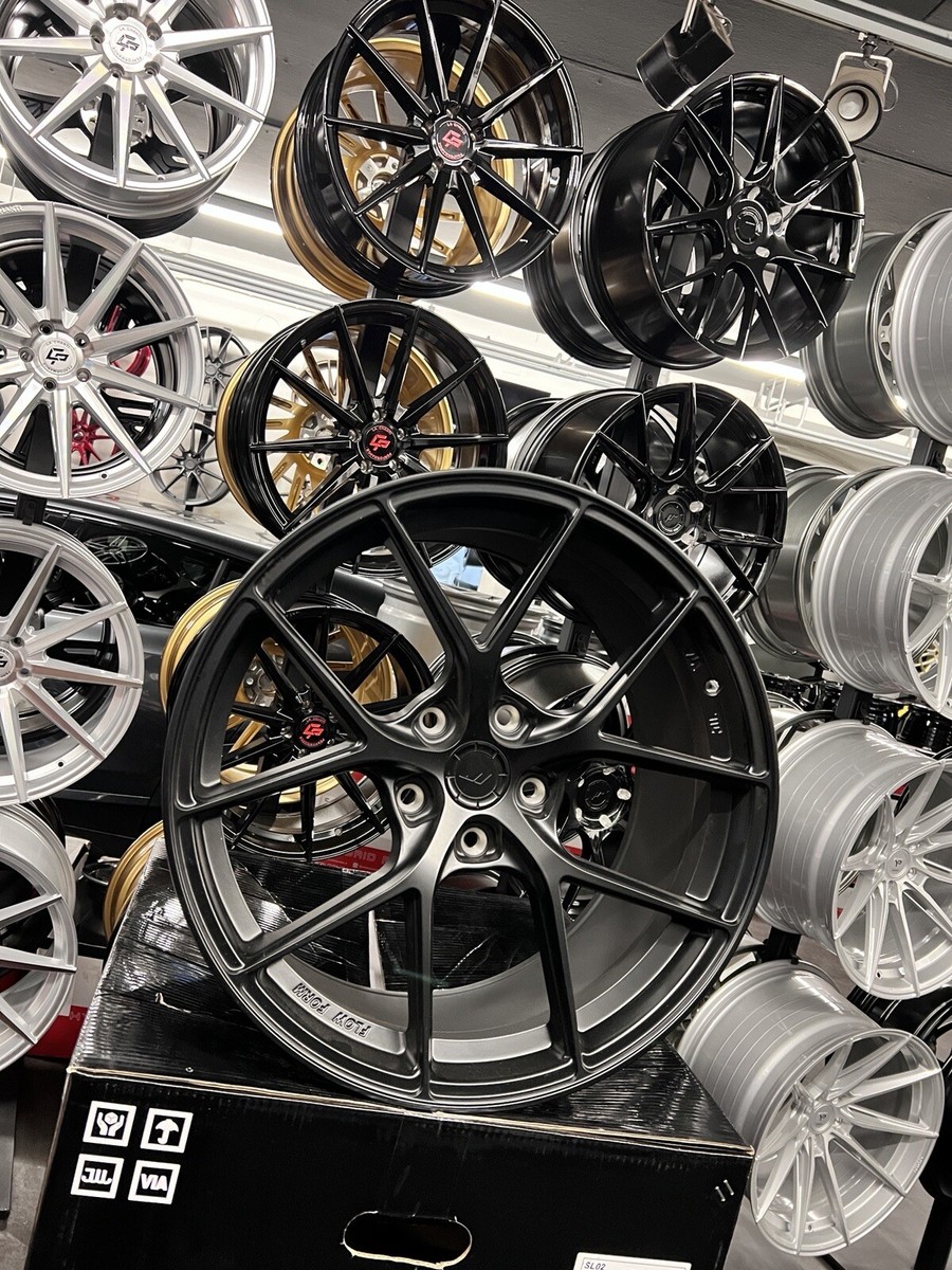 1x Japan Racing JR Wheels SL01 - 9.5J x 19 inch ET40 5x120 72.6 