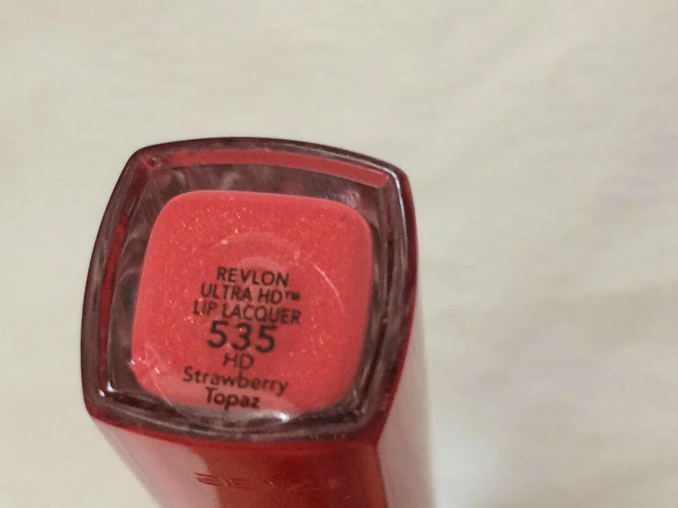 Revlon Ultra HD Lip Lacquer 5,9 ml - Nr. 535 Strawberry Topaz - Bild 3 von 3