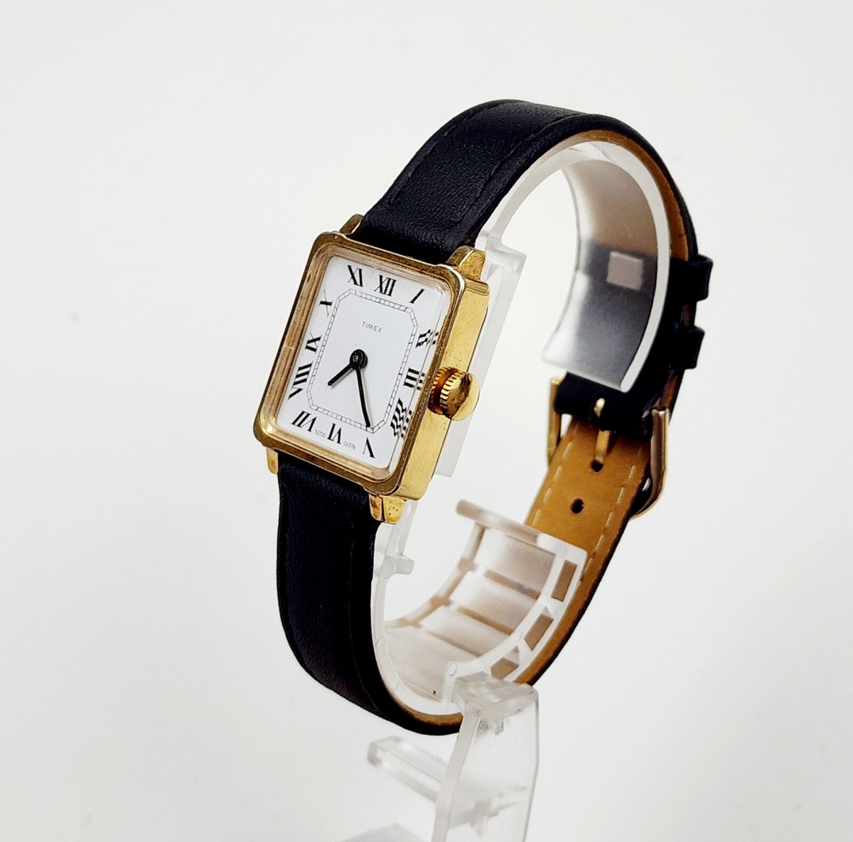 Vintage Timex tank タイメックス　タンク　腕時計　メンズ Vintage MINT Timex Tank Watch Gold Tone White Face Black Leather