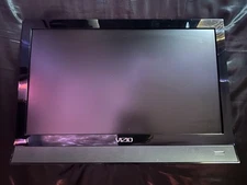 Vizio 22-inch TV Model E221VA Flatscreen 1080p LCD TV With Integrated Speakers