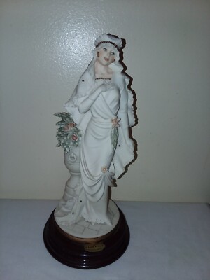 Vintage Giuseppe Armani 0489 C Bride With Flower Vase 1993