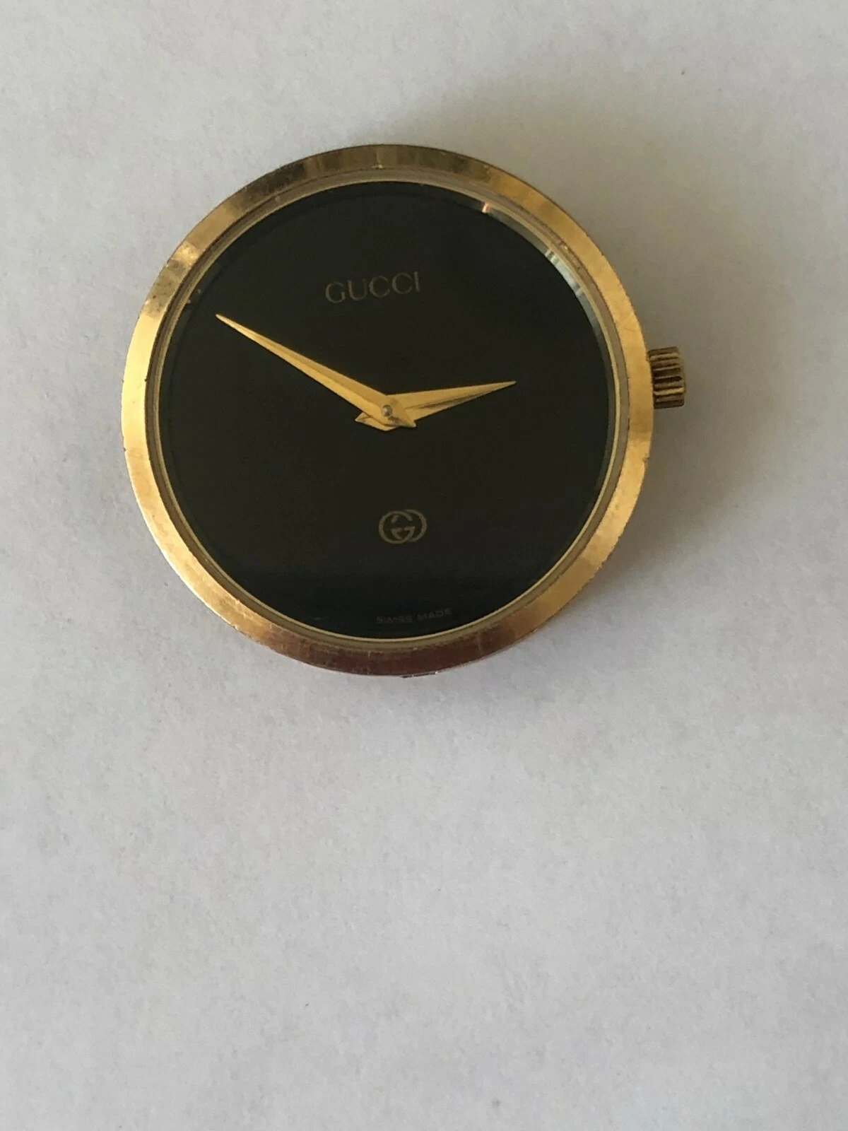 Gucci watch lady used no band new battery