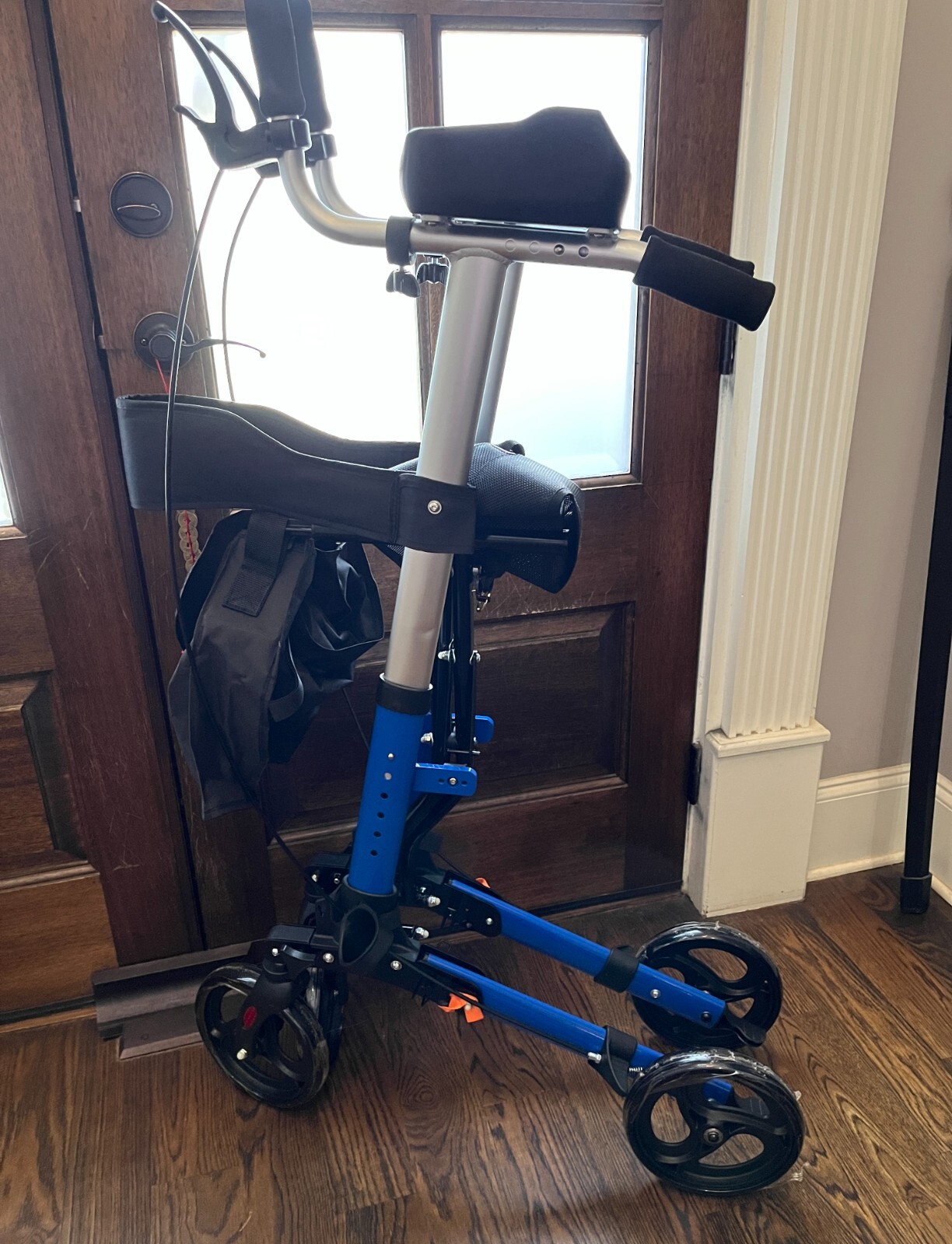 Upright Rollator Walkers, Healconnex Stand up Rolling Walker 10" Wheels