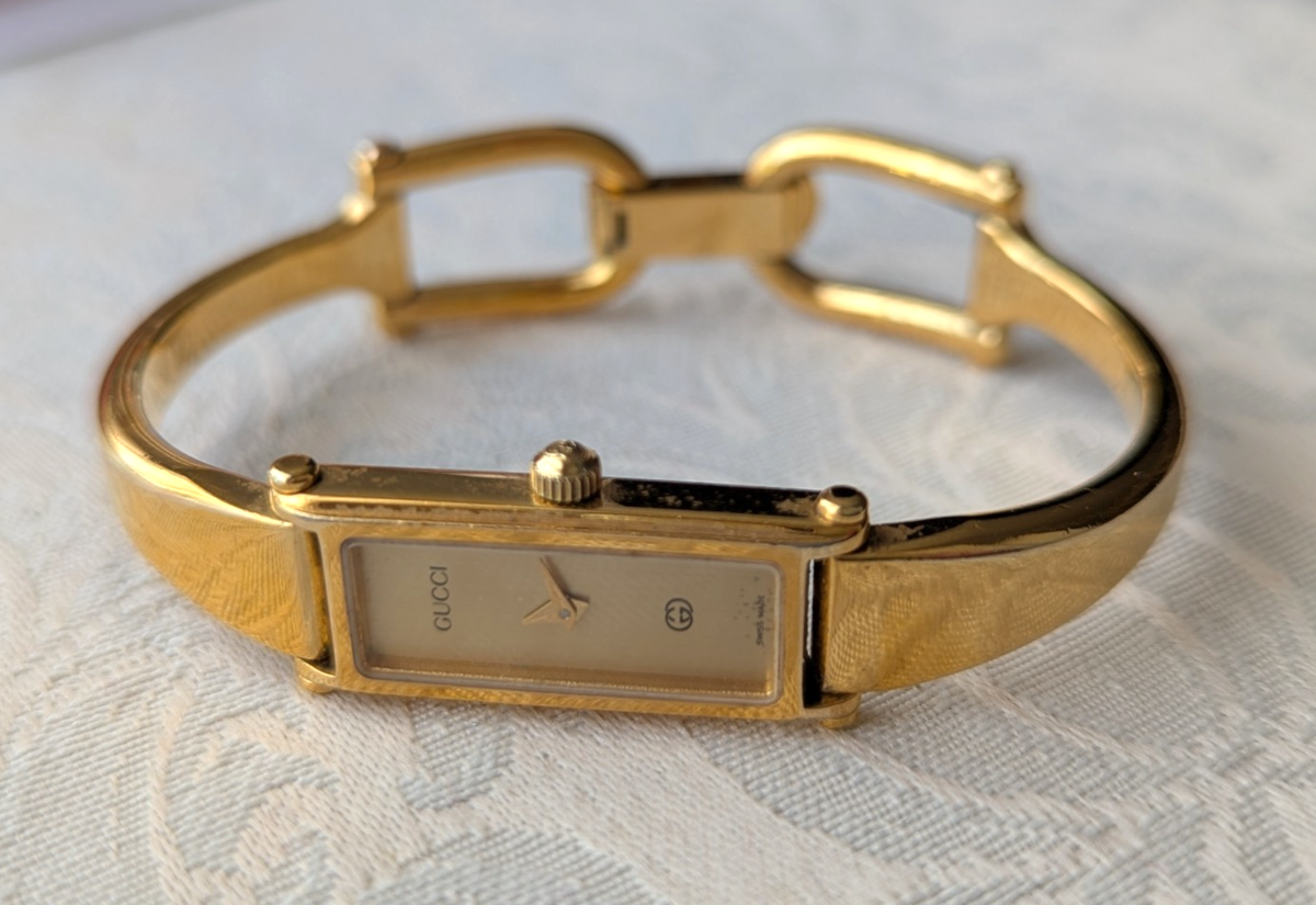 Gucci 1500L Tank Watch Women 12mm Gold Dial Horsebit Bangle New