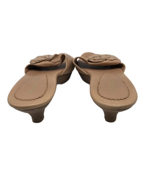 Sandali Yves Saint Laurent beige