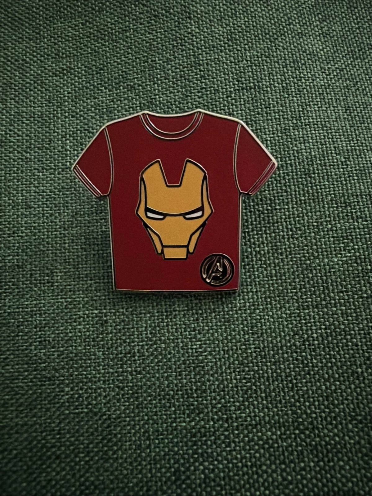 Disney Disneyland 2024 Hidden Mickey Marvel Iron Man T Shirt Chaser Pin