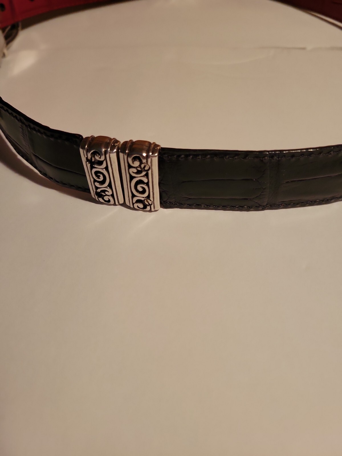 Womens reversable leather belt from burgundy to black… Gem