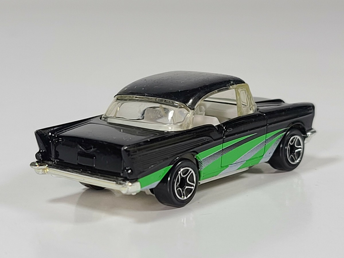 1957 Chevrolet Bel Air ミニカー ミニカー 1/18 ACME 1957 シボレー・ベルエア 赤色Mr. Gasser