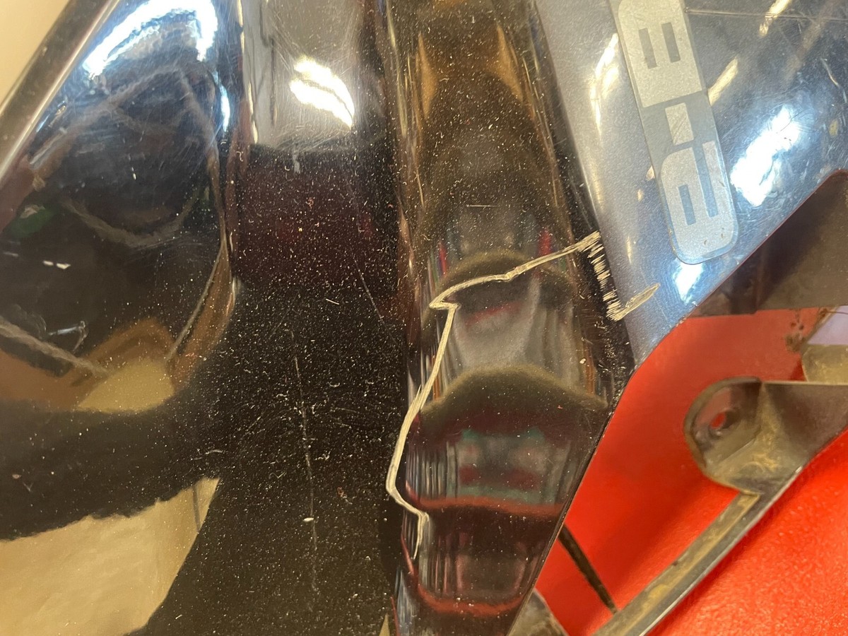 1988 KAWASAKI ZX400 /ZX-4 LEFT UPPER/FAIRING/COWLING SOME SCUFFS