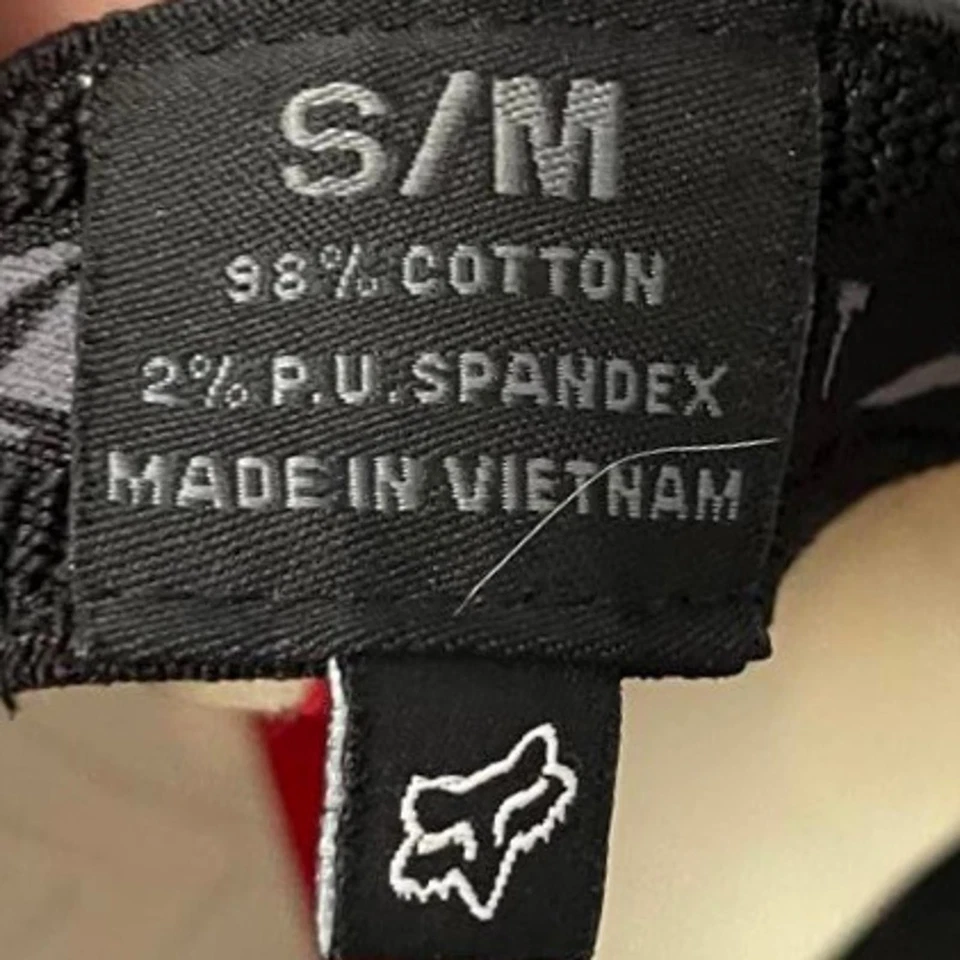 Boné masculino vintage Y2K Fox Racing bordado vermelho e multicolorido tamanho P/M ajustado - Imagem 3 de 3