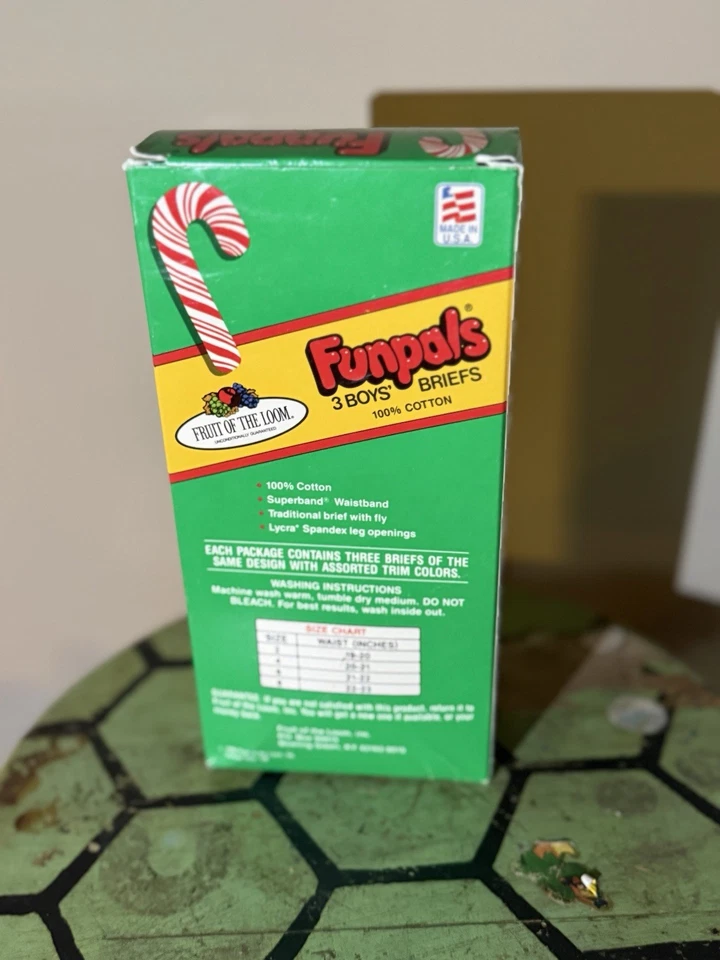 Very Rare NIP 1990 Funpals Dick Tracy Boys Fruit Of The Loom Sz 6 Christmas Box - Image 2 of 4