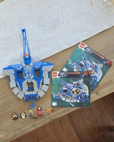 LEGO Star Wars Gungan Sub 9499 Complete Set with Queen Amidala