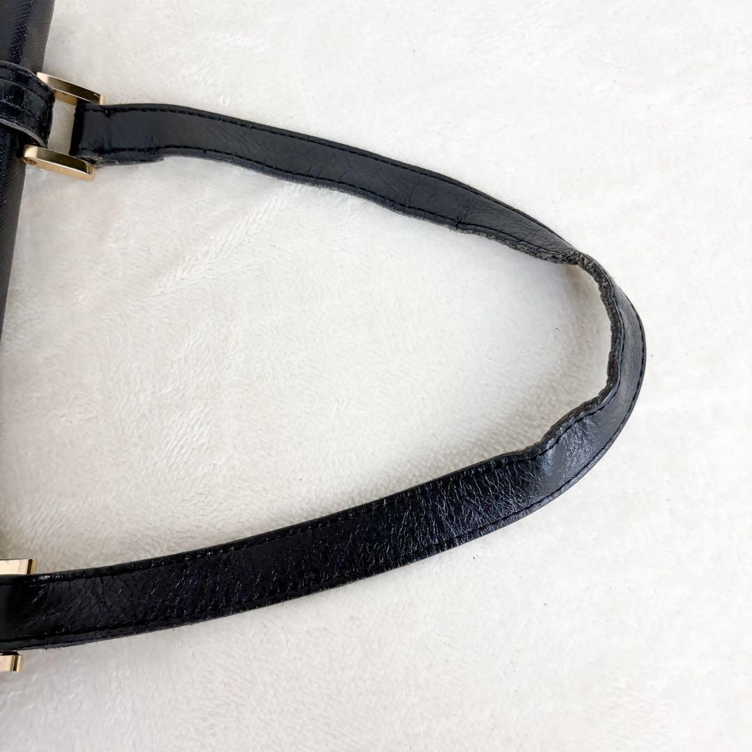 Borsa a mano Yves Saint Laurent nera monospalla per cerimonie Saffiano