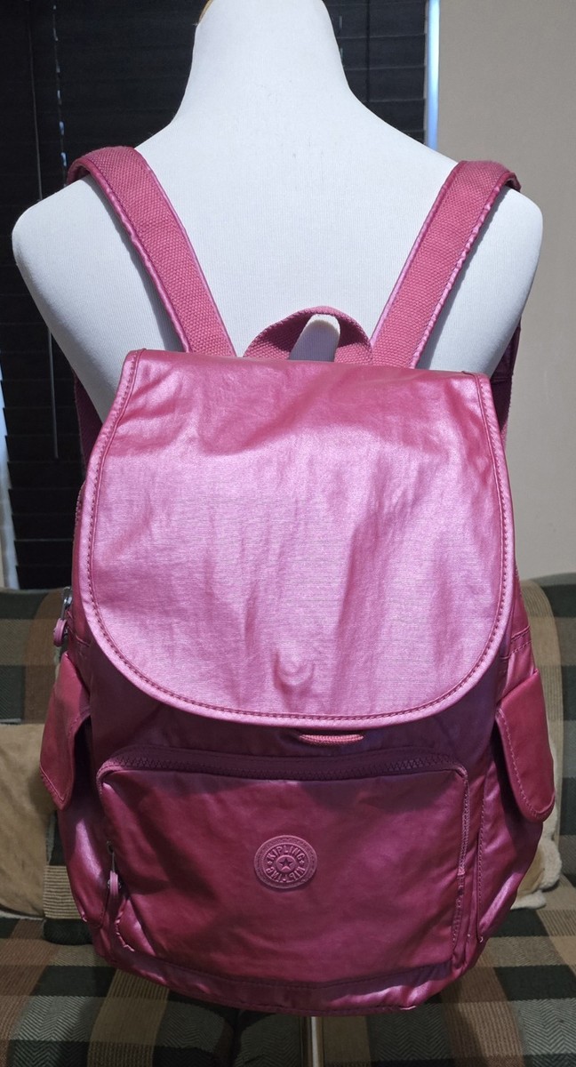 NWOT KIPLING  display picture 2