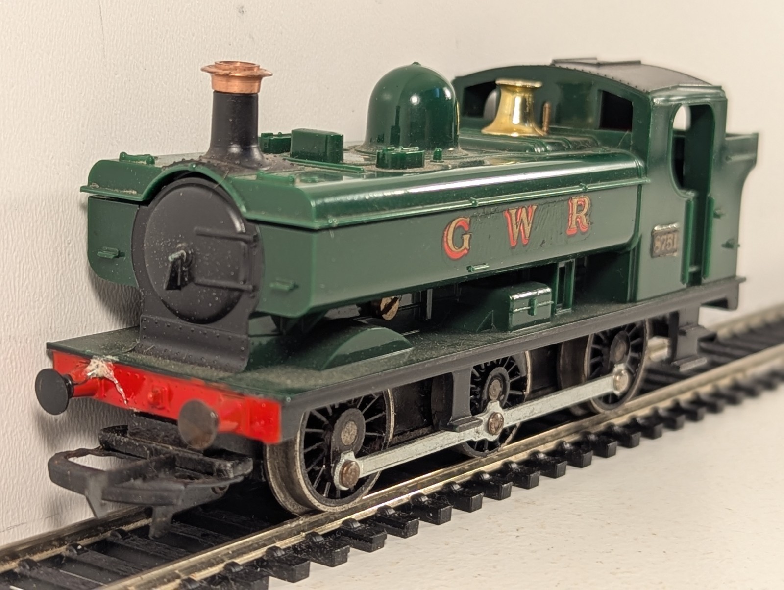 Hornby Railways Collector Guide - Model - Class 2721 Pannier Tank