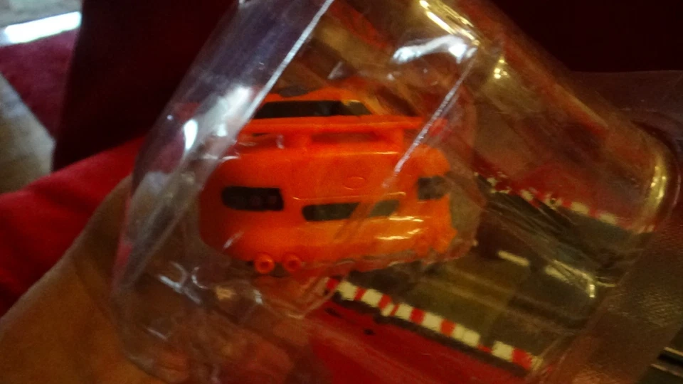 Hidráulica Araña Naranja Spin Drive escala 1:43 NOS, ruedas iluminadas (LISTO PARA CARRERAS) Foto 3 de 4