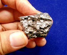 90.12 gram - Campo Del Cielo - Iron Meteorite Crystal - found in Argentina