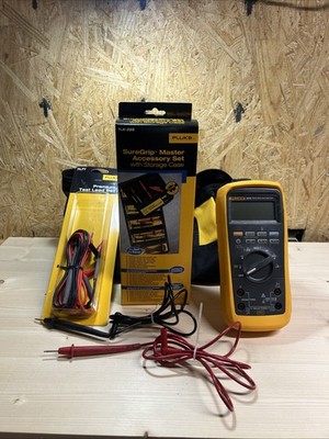 Fluke 28II 28 II Rugged Digital Multimeter, IP 67, 1000 V AC and DC And TLK 225
