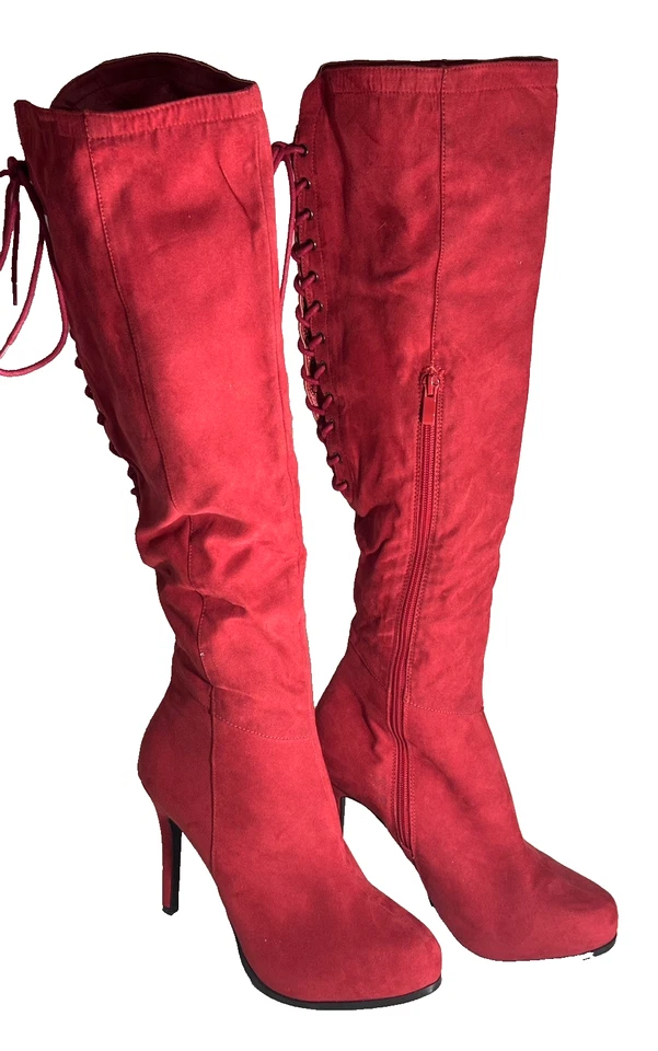 BOTAS FEMININAS ACIMA DO JOELHO - DOIS LÁBIOS - CAMURÇA VERMELHA - SALTOS - NOVAS - Imagem 3 de 4