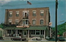 Denniston House Street View VW Bug Schlitz Beer Sign Cassville WI Postcard C8
