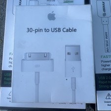 Apple 1M 30 Pin USB A Cable White - MA591ZM/C