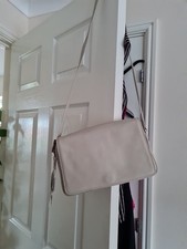 Tula Off White Shoulder Bag 25×15×8 Cm New With Tags with dust bag