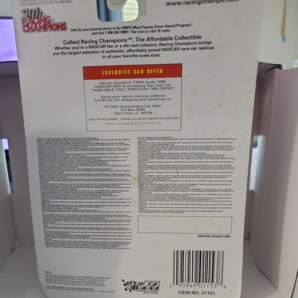 Литая модель Citgo Racing Champions 50th Anniversary Michael Waltrip No21 1:64 - Изображение 2 из 2