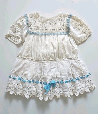 Schönes altes KLEID für STEINER PUPPE, Zwilling, GAULTIER und andere schöne Puppe