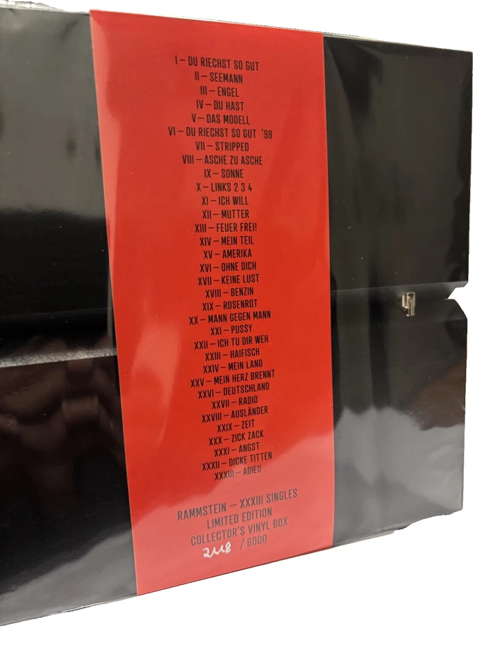 RAMMSTEIN – XXXIII Vinyl Box 33 Singles 7" EP Ltd 2118 / 6000 NEU & OVP Folie LP - Bild 3 von 4