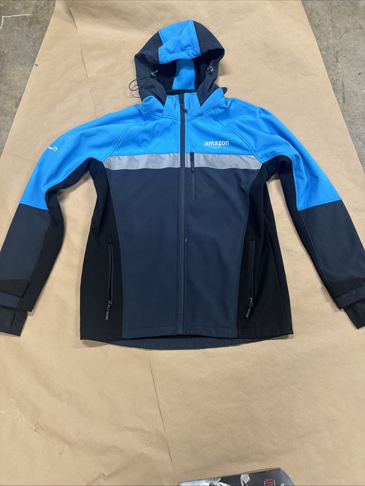 Amazon Prime Driver Men’s Large Softshell Jacket … - image 1