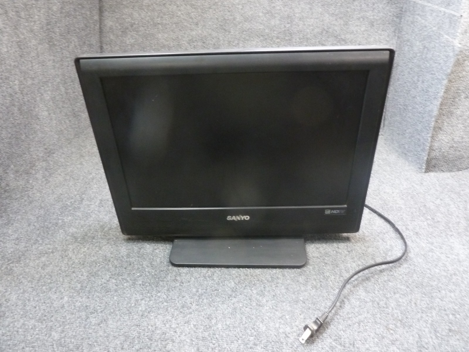 Sanyo LCD HDTV DP19657 Flat Screen 19&rdquo; Gaming TV