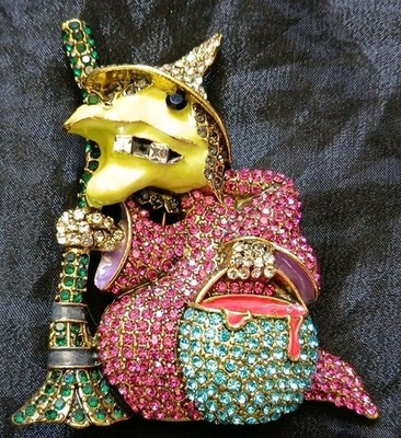 WICKED WITCH BROOCH Pin Cauldron Broomstick Rhinestone Enamel Costume Jewelry 