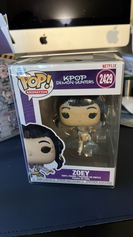 Funko Pop! Animation Kpop Demon Hunters Zoey #2429 Vinyl Figure w/ Protector