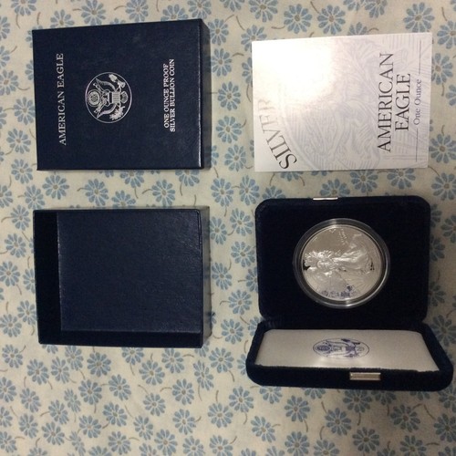2002 W American Silver Eagle Proof  ● Box and COA ● Clamshell ● 1 troy ounce - Picture 2 of 10