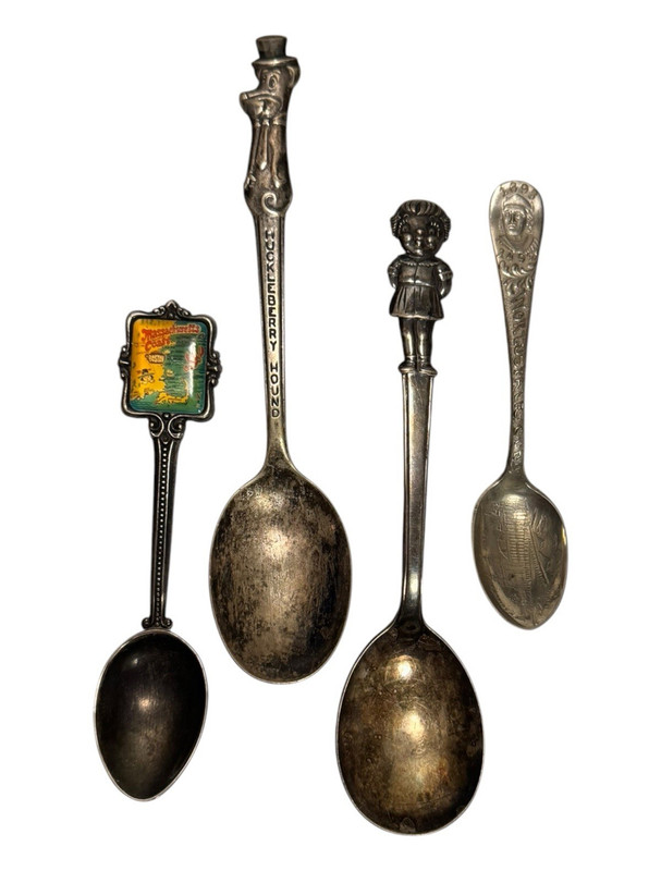 Vintage Souvenir Spoon Lot – 1893 World’s Fair, Huckleberry Hound, Massachusetts