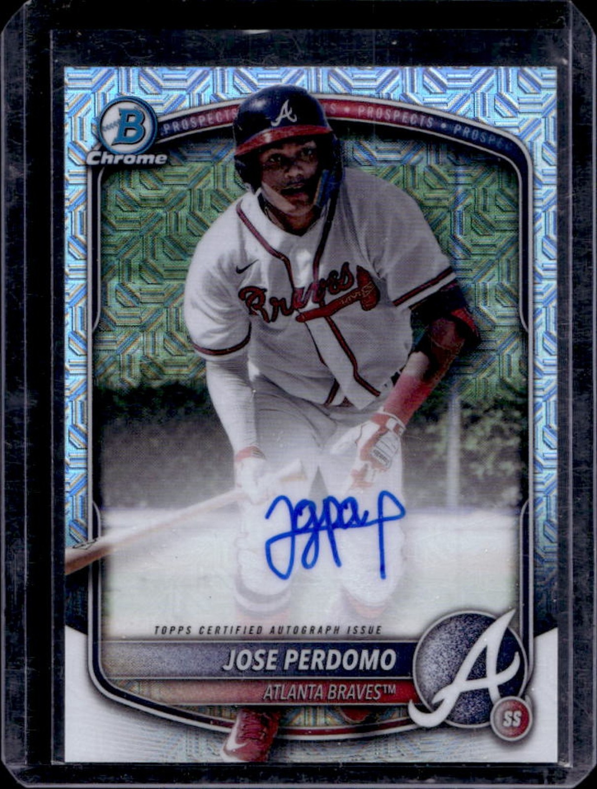 2025 Bowman Jose Perdomo Chrome Prospect Auto Mega Box Refractor #BMA-JP Braves
