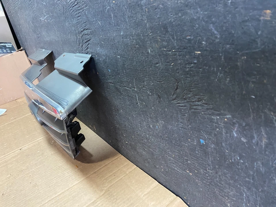 2007 2008 2009 Hyundai Elantra Front Upper Grille Grill O1185 DG Aftermarket - Image 2 of 4