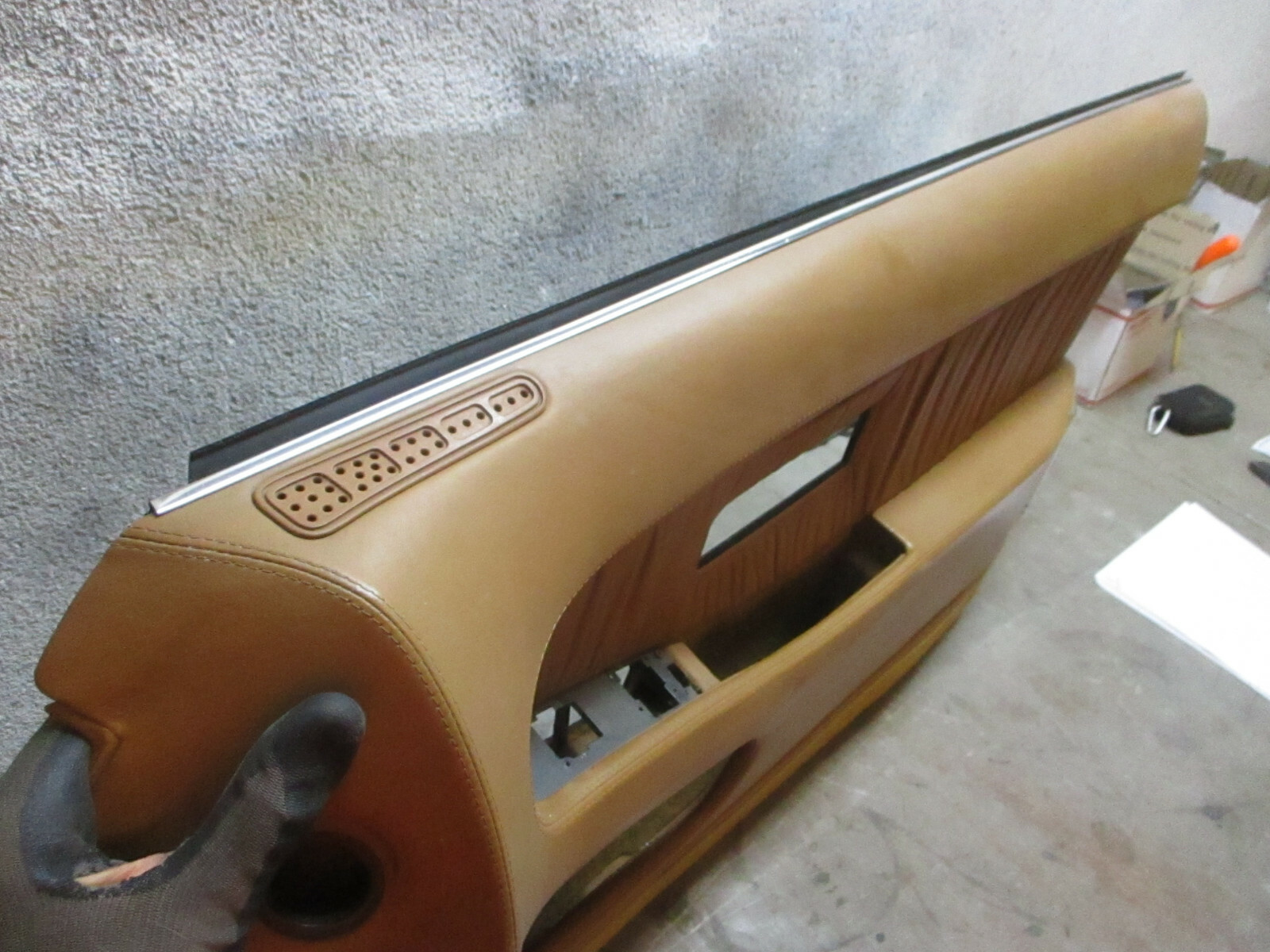 Passenger Door Panel Chrysler Maserati TC 89 90 91