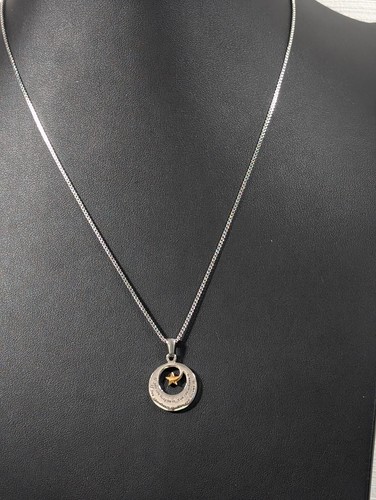 Dream Achieve Believe Two Tone Star Round Pendant Necklace 19 inches - Picture 5 of 7
