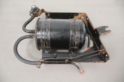1991-1994 Toyota Land Cruiser FJ80 3.0L Under Hood Charcoal Canister With Hoses - Picture 11 of 22