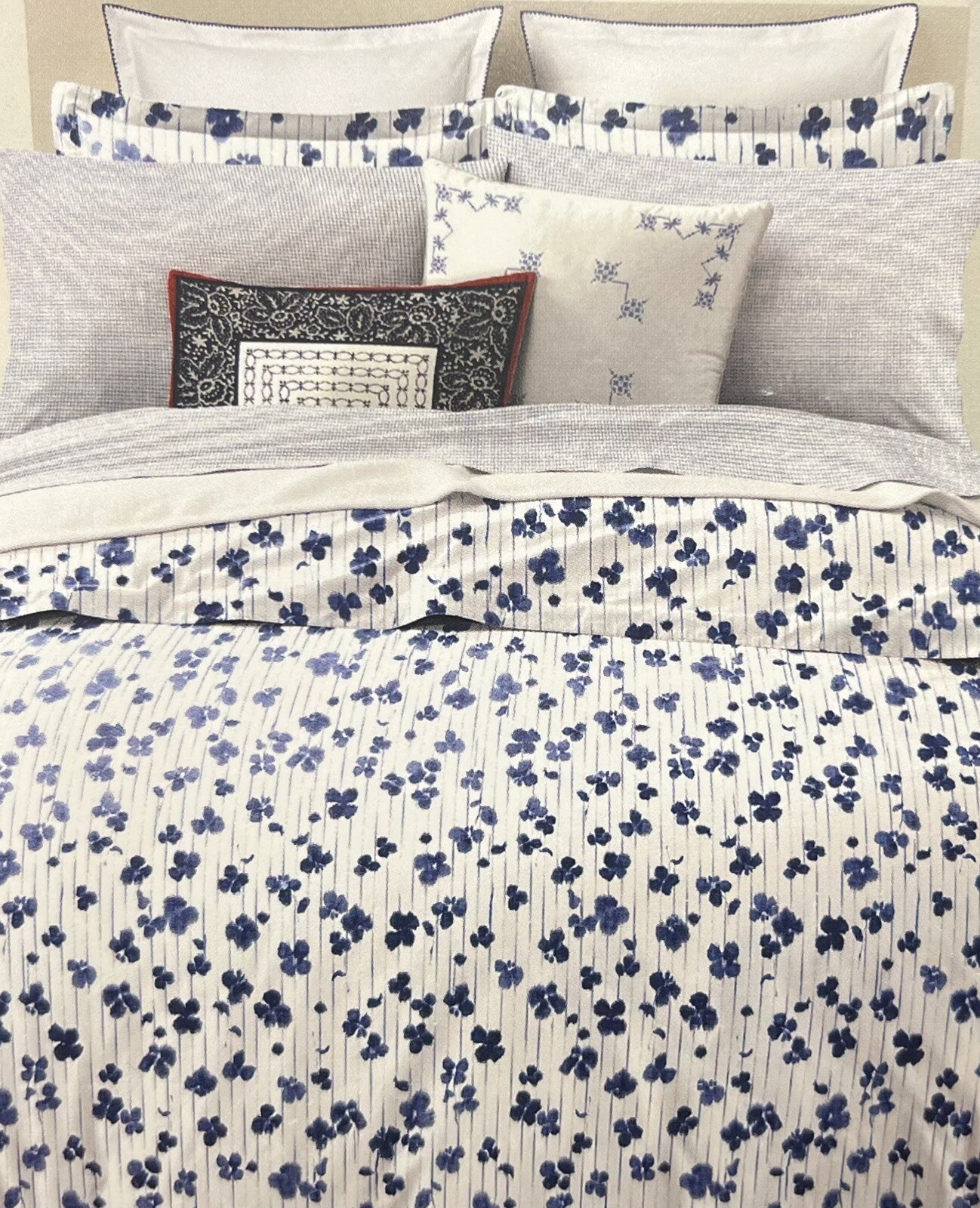 Lauren Ralph Lauren Anya 3pc King Luxury Duvet Cover Set Blue Floral