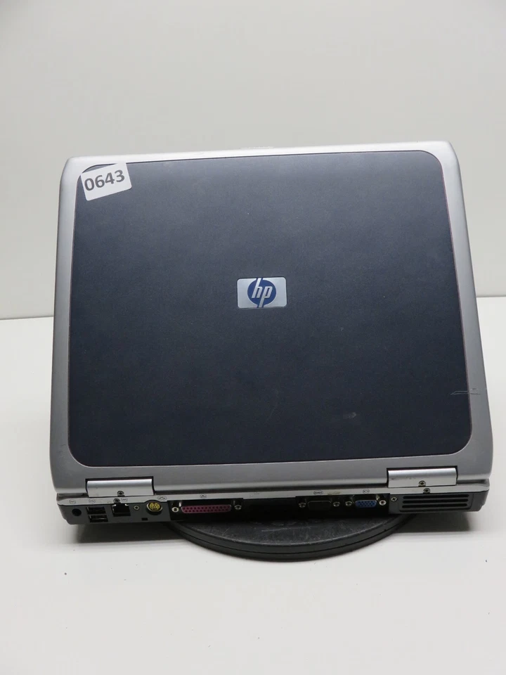 Portátil HP Pavilion ze4560us AMD Athlon XP 448 MB Ram sin disco duro Foto 3 de 4