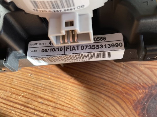 Chrysler Lancia Delta NEW GENUINE indicator/wiper switch 735531399 22D - Picture 12 of 12